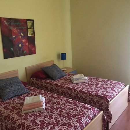 I Colori Di Sara Bed & Breakfast Catania Ngoại thất bức ảnh
