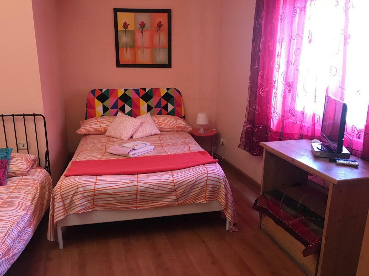 I Colori Di Sara Bed & Breakfast Catania Ngoại thất bức ảnh